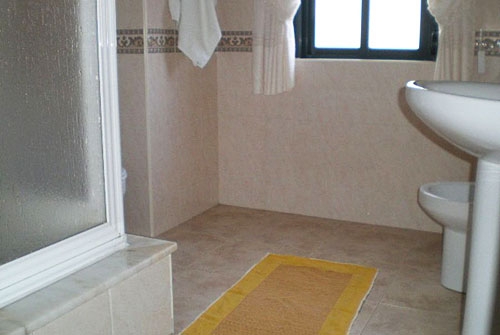 Apartamentos Langosteira - bano